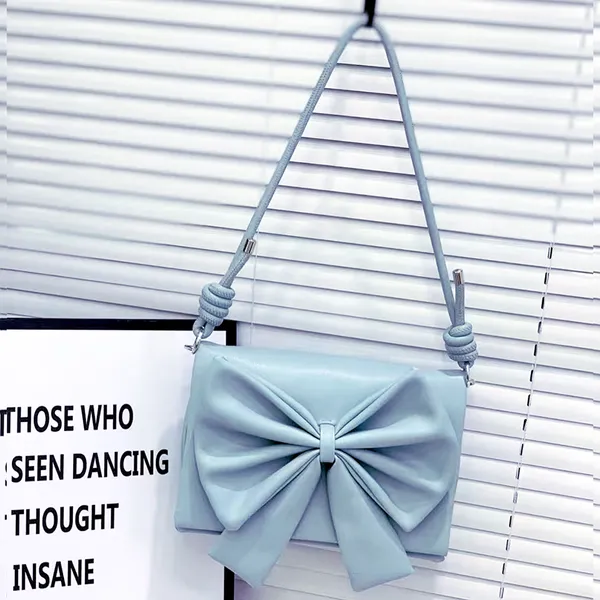 Bowlove_Blue_Bag